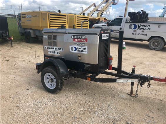 2017 Lincoln Electric Vantage 300 Welder
