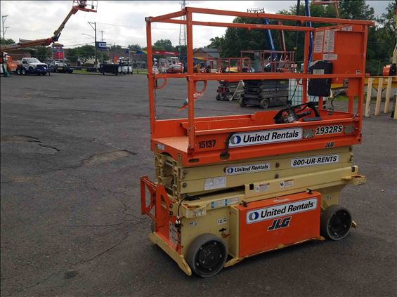 2014 JLG 1932RS Scissor Lift