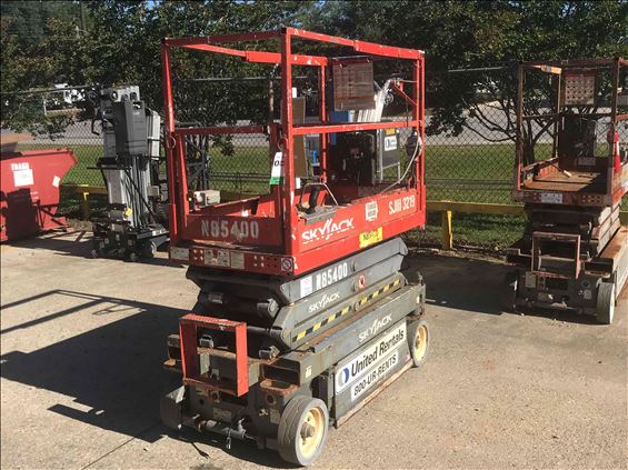 2014 Skyjack SJIII3219 Scissor Lift