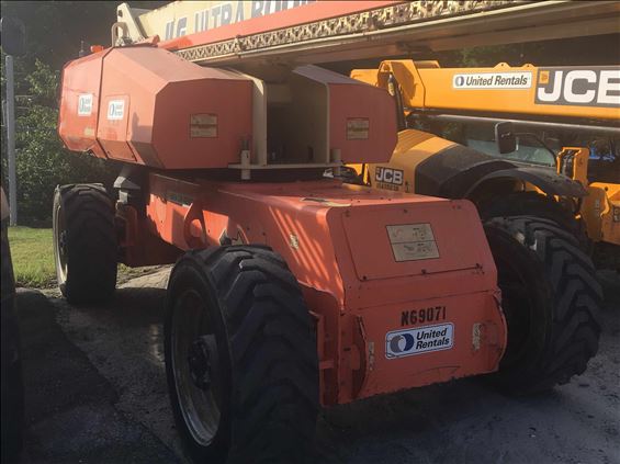 2011 JLG 1350SJP Boom Lift