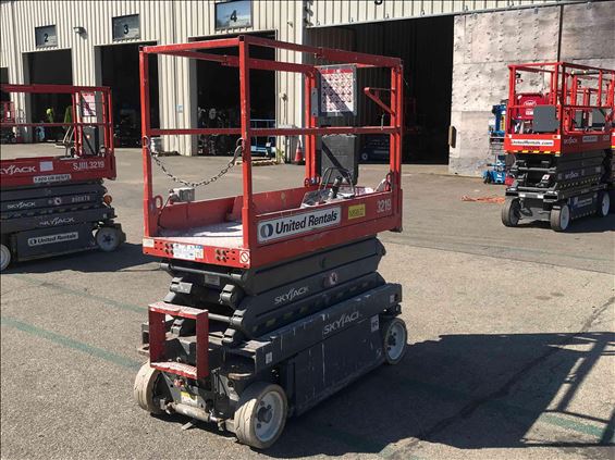 2015 Skyjack SJIII3219 Scissor Lift