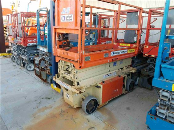 2014 JLG 1932RS Scissor Lift