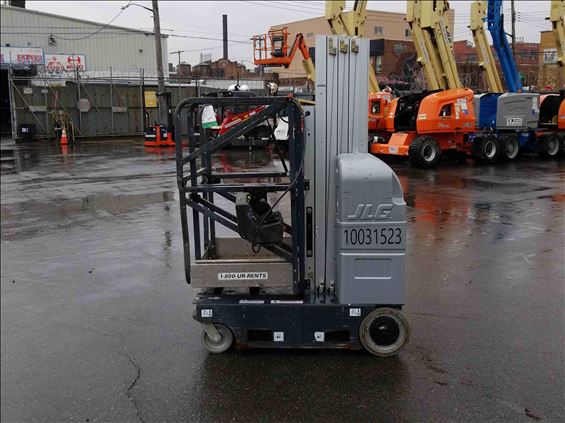 2012 JLG 20MVL Scissor Lift