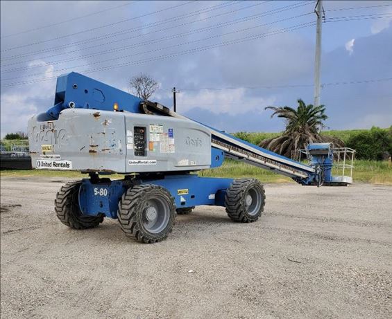 2014 Genie S-80 Boom Lift