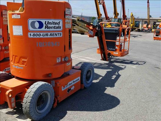 2013 JLG E300AJP Boom Lift