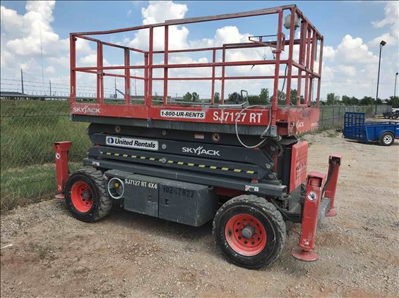 2014 Skyjack SJ7127RT Scissor Lift