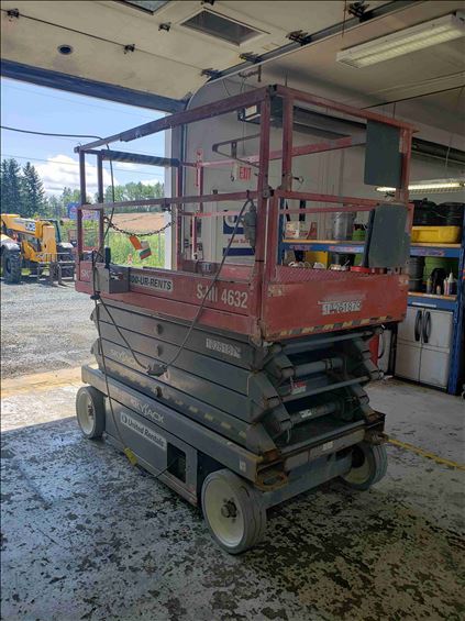 2014 Skyjack SJIII4632 Scissor Lift