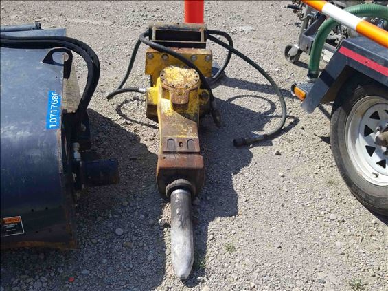 2015 Atlas Copco SB452 Earthmoving Attachment