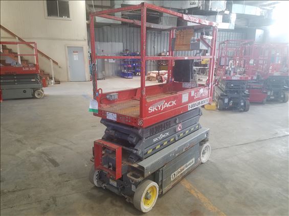 2014 Skyjack SJIII3219 Scissor Lift