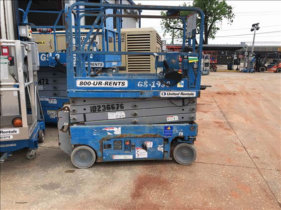 2014 Genie GS-1930 Scissor Lift