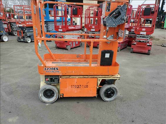 2012 JLG 1230ES Scissor Lift
