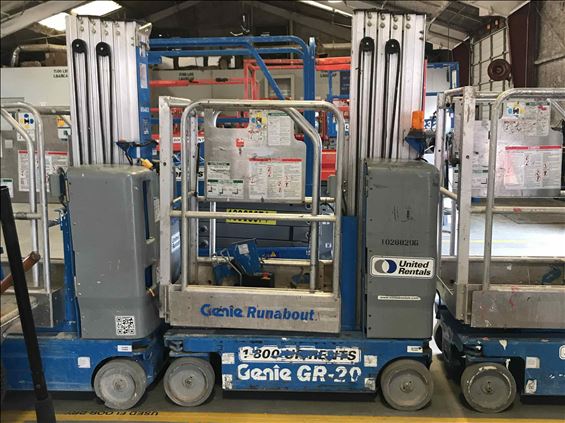 2014 Genie GR-20 Vertical Lift
