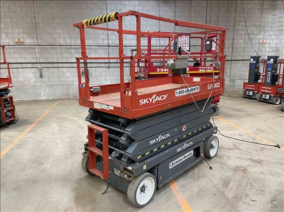 2014 Skyjack SJIII4632 Scissor Lift
