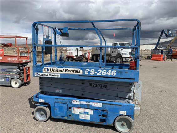 2014 Genie GS-2646 Scissor Lift