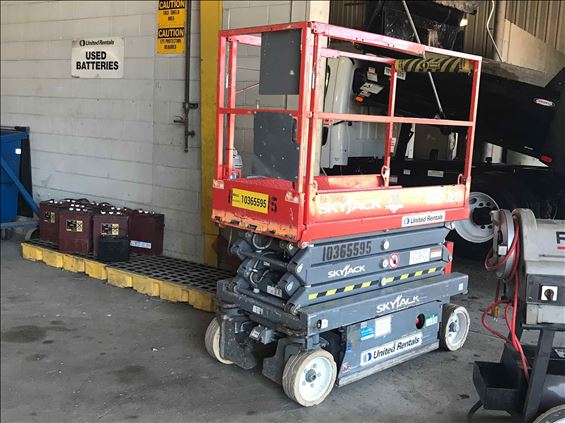 2015 Skyjack SJIII3219 Scissor Lift