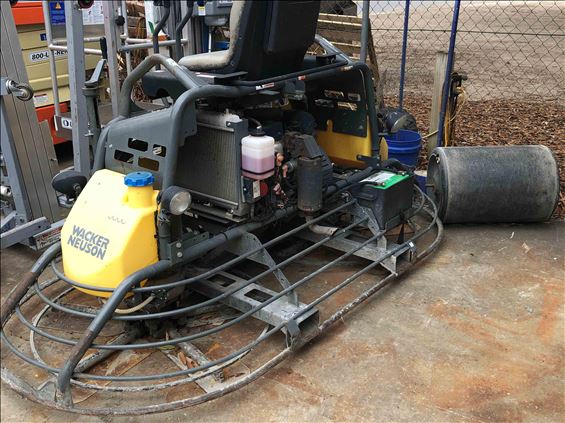 2018 Wacker Neuson CRT48-33K Screed/Trowel