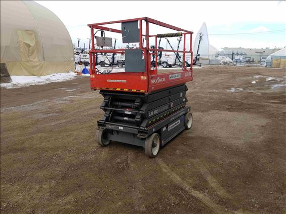 2013 Skyjack SJIII4632 Scissor Lift
