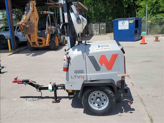 2017 Wacker Neuson LTV6K Towable Light Tower