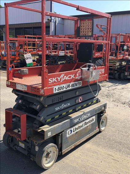 2015 Skyjack SJIII3219 Scissor Lift
