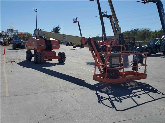 2013 JLG 860SJ Boom Lift