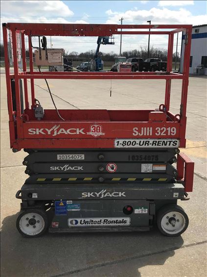 2015 Skyjack SJIII3219 Scissor Lift