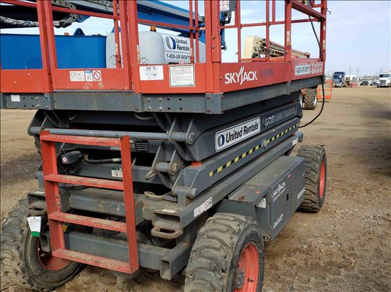 2013 Skyjack SJ7127RT Scissor Lift