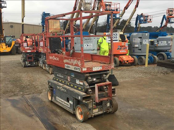 2014 Skyjack SJIII3219 Scissor Lift