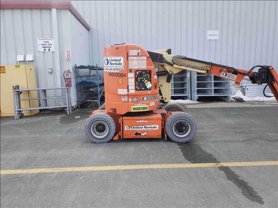 2012 JLG E300AJP Articulating Boom Lift