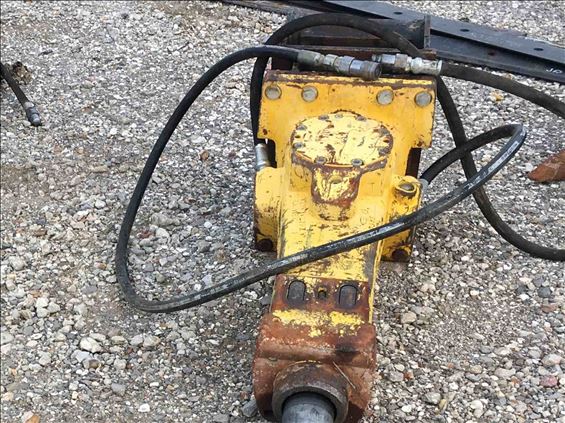 2015 Atlas Copco SB452 Earthmoving Attachment