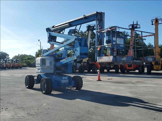 2012 Genie Z-60/34 Boom Lift