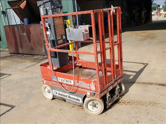 2013 Skyjack SJ16 Scissor Lift