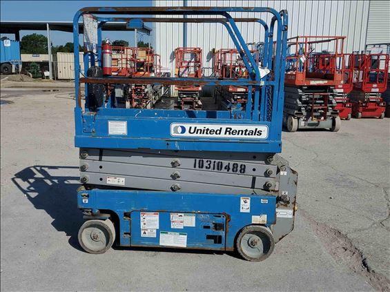 2014 Genie GS-1930 Scissor Lift