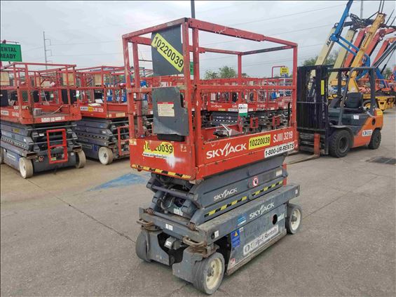 2014 Skyjack SJIII3219 Scissor Lift