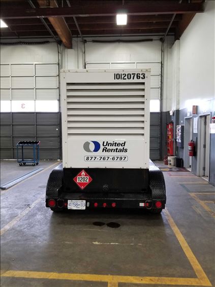 2013 Cummins C300 600V Diesel Generator