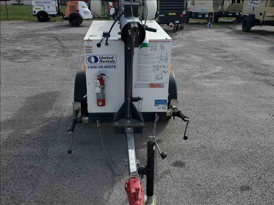 2015 Magnum Pro MLT3060 Towable Light Tower