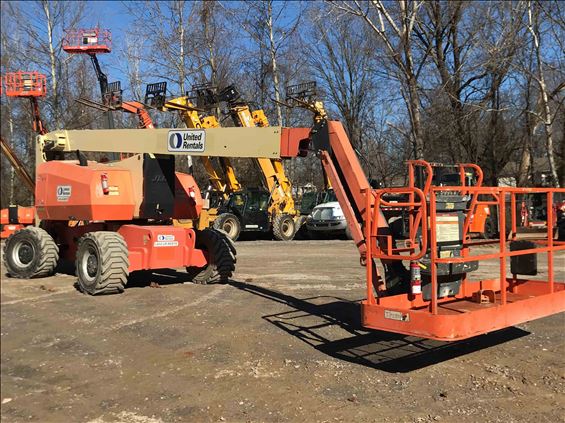 2012 JLG 800AJ Boom Lift