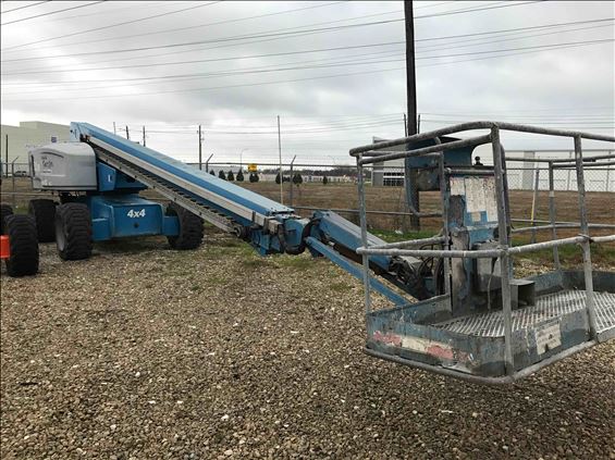 2013 Genie S-85 Boom Lift