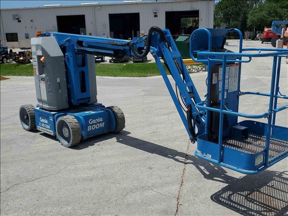 2014 Genie Z-30/20N Boom Lift