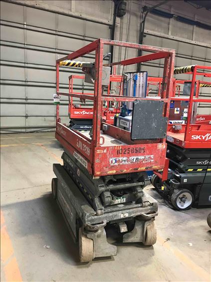 2014 Skyjack SJIII3219 Scissor Lift