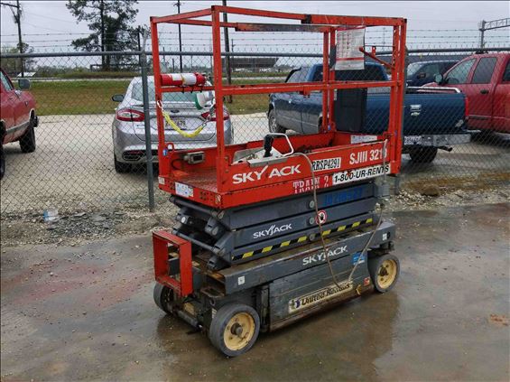 2014 Skyjack SJIII3219 Scissor Lift