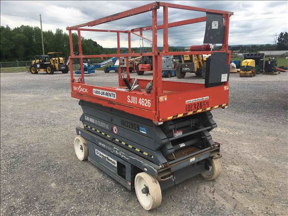 2013 Skyjack SJIII4626 Scissor Lift