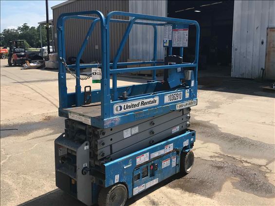 2015 Genie GS-1930 Scissor Lift