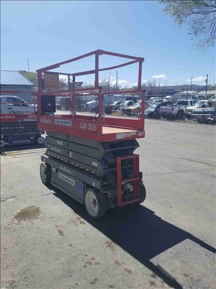 2014 Skyjack SJIII3226 Scissor Lift