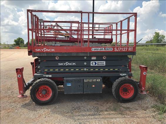 2014 Skyjack SJ7127RT Scissor Lift
