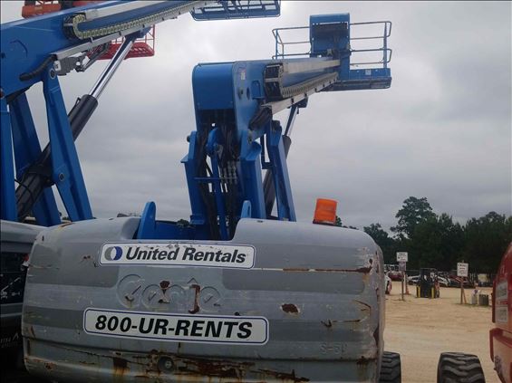 2014 Genie S-60X Boom Lift