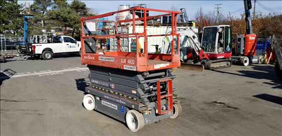 2013 Skyjack SJIII4632 Scissor Lift