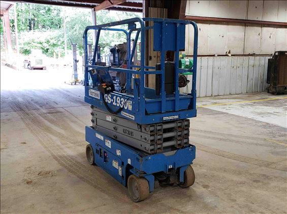 2015 Genie GS-1930 Scissor Lift