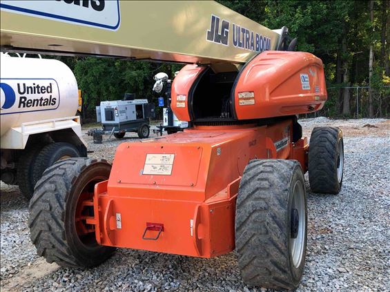 2009 JLG 1350SJP Boom Lift