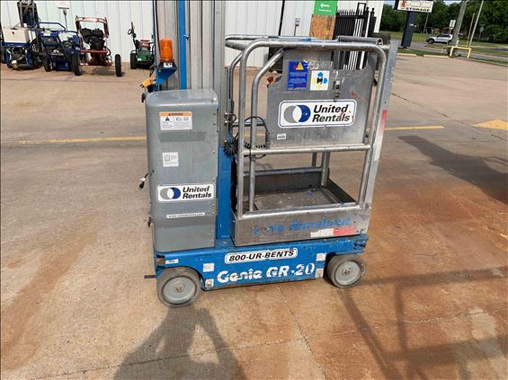2015 Genie GR-20 Scissor Lift