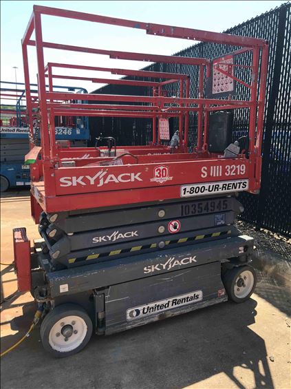 2015 Skyjack SJIII3219 Scissor Lift